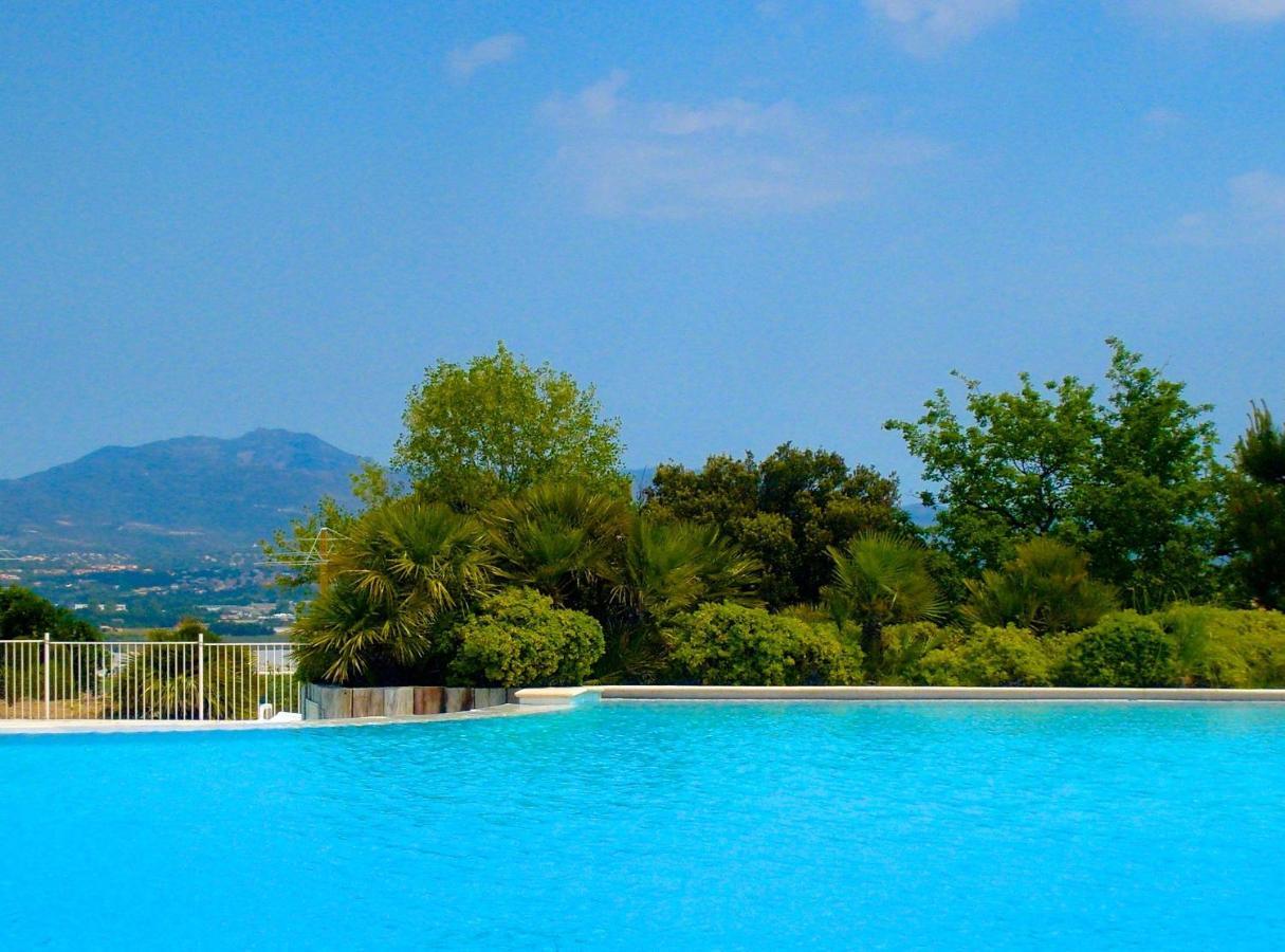Studio Apartment - Domaine Du Golf Resort Roquebrune-sur Argens Extérieur photo