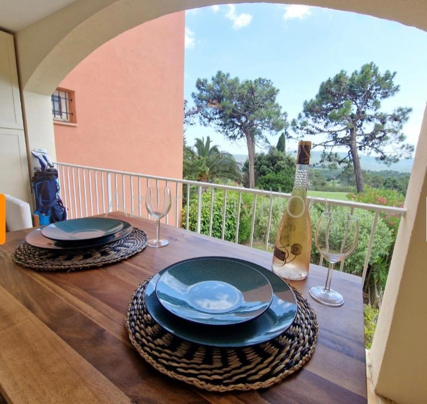 Studio Apartment - Domaine Du Golf Resort Roquebrune-sur Argens Extérieur photo