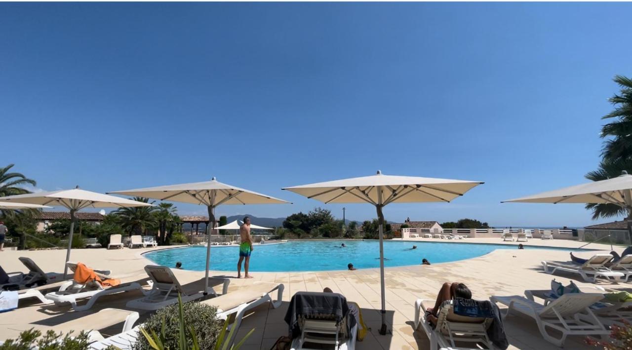 Studio Apartment - Domaine Du Golf Resort Roquebrune-sur Argens Extérieur photo